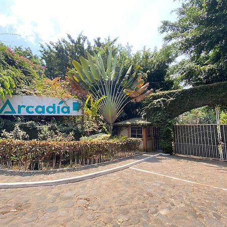 Arcadia Cabanas Vacacionales Retalhuleu Exterior photo